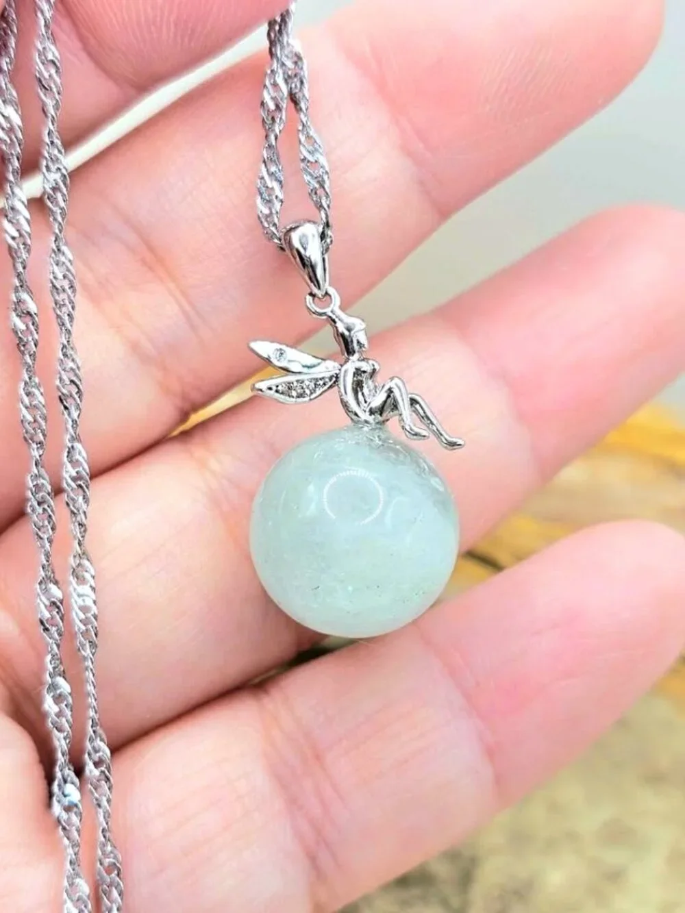 N/A this pendant